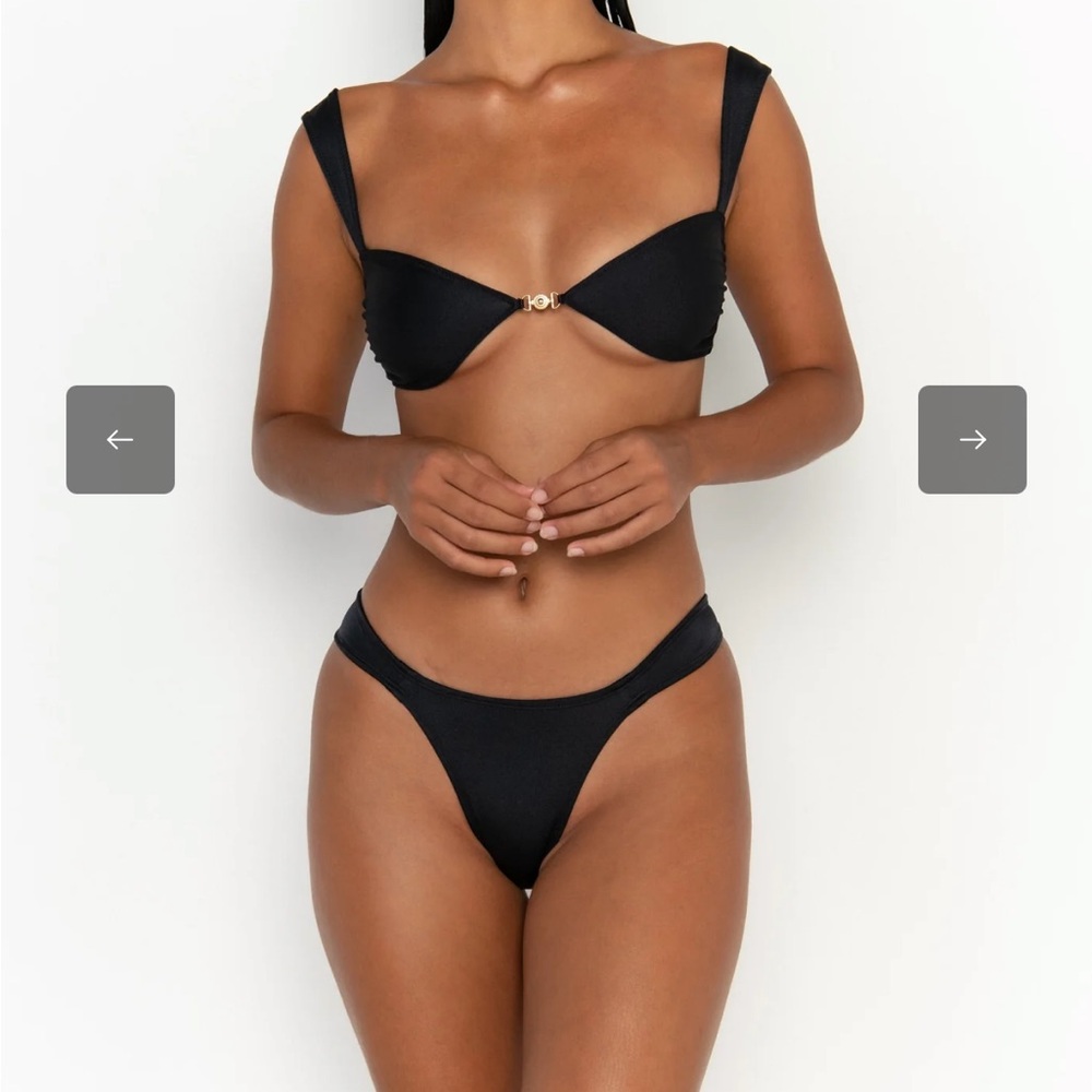 Elegant Black Bikini